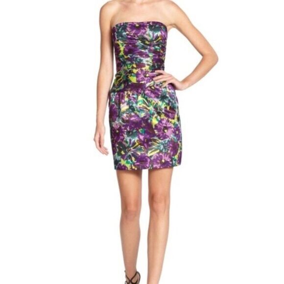 BCBGMaxazria Grape Sateen Printed Straples… - Picture 1 of 5